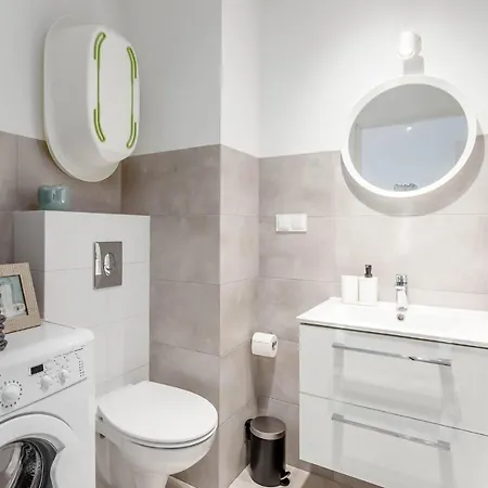 Chill Praga Poludnie * ורשה